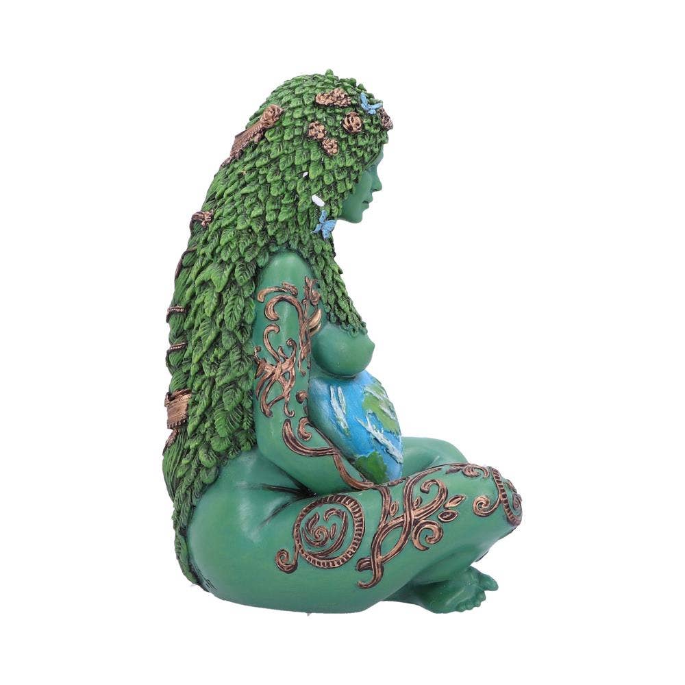 Figurine // Mother Earth // 17.5cm