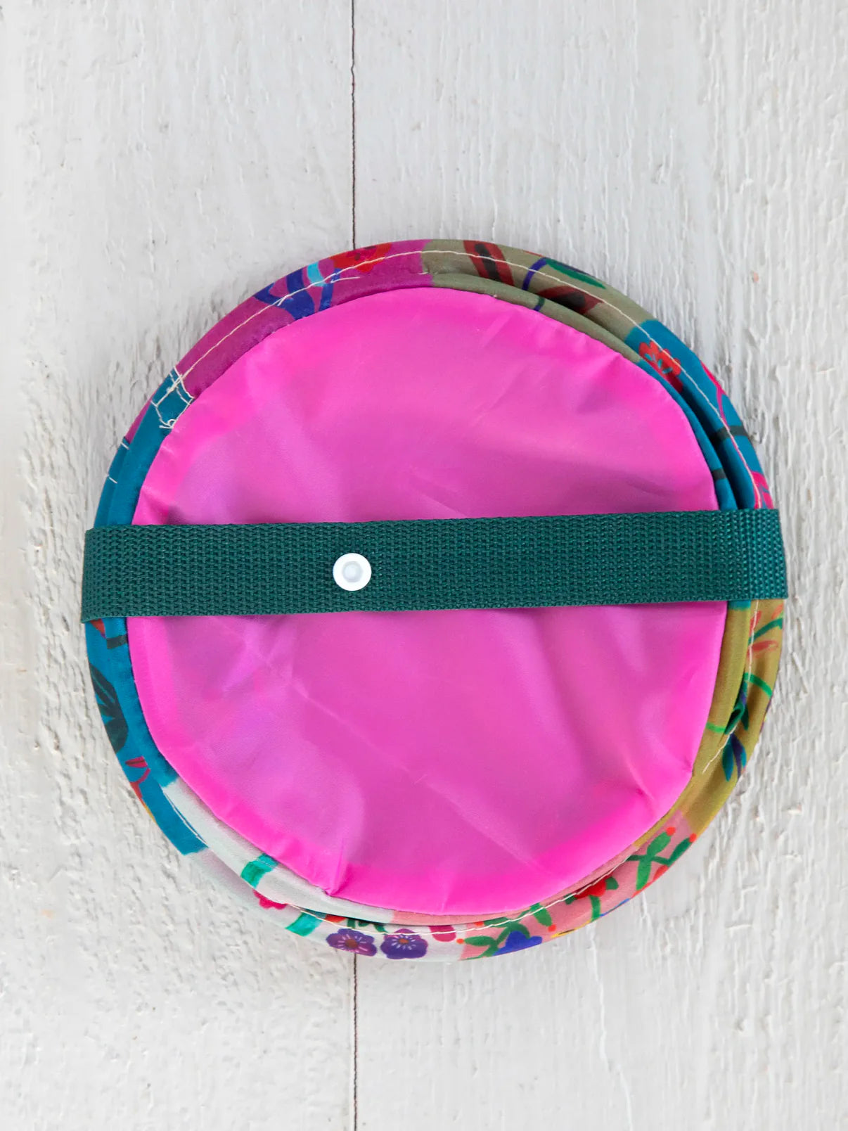 Pop-Up Car Trash Can // Folk Flower