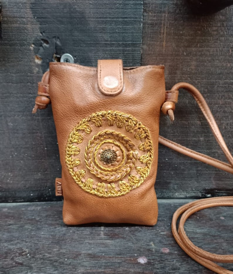 Coco Phone Crossbody // Tan