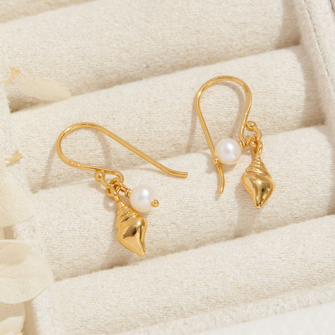 Earrings // Ethereal Conch // Gold