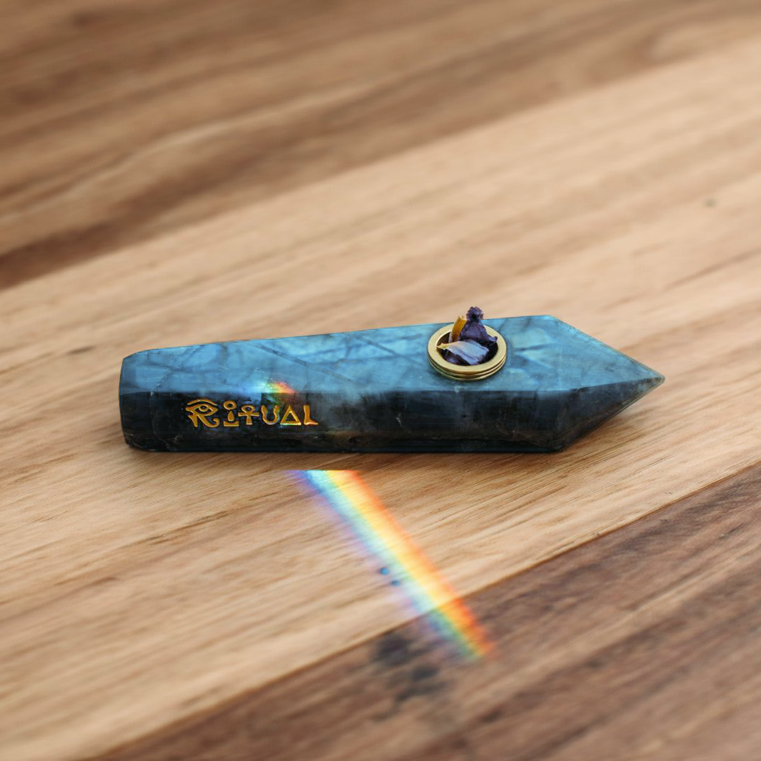 Ritual Oils // Labradorite Pipe