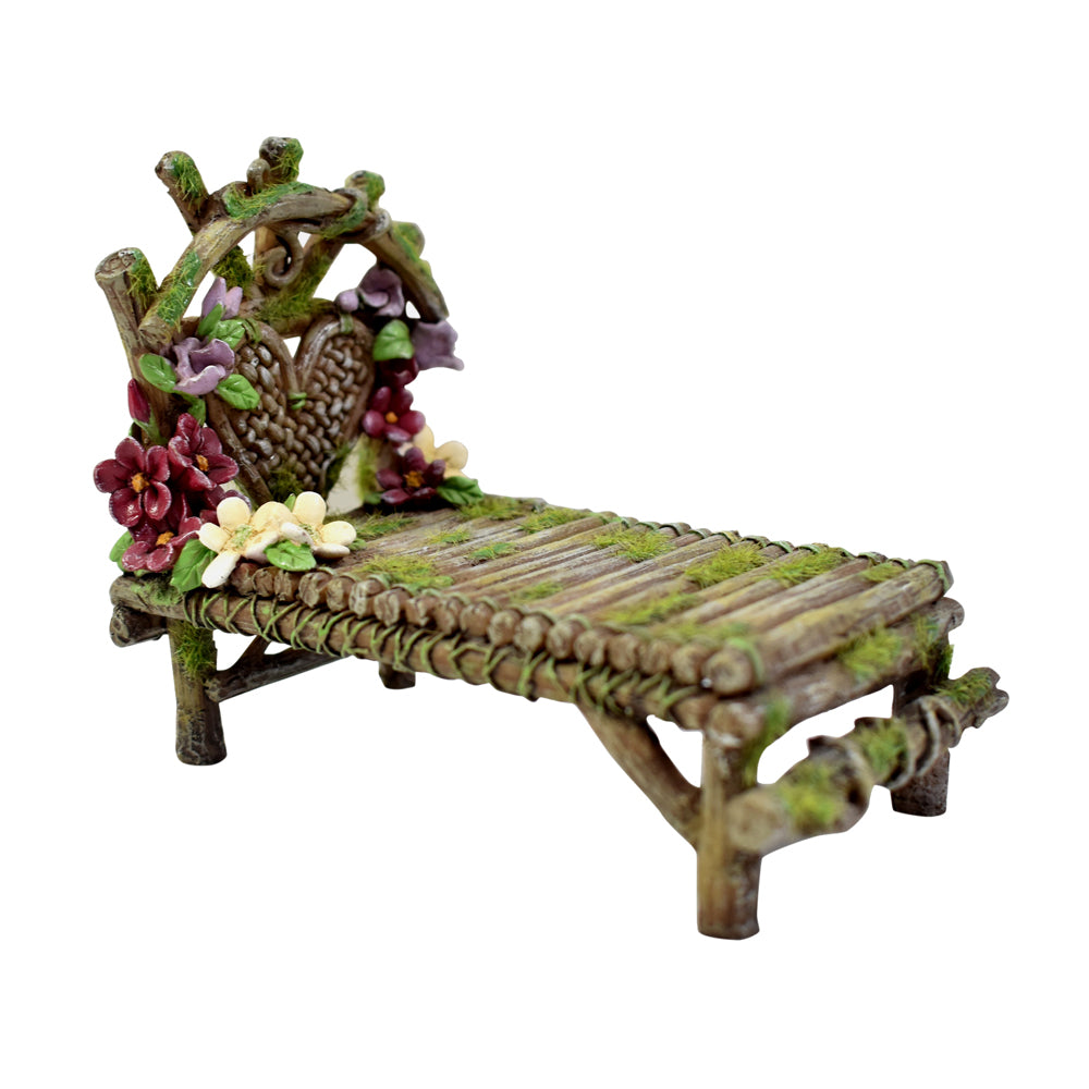 Faery Garden // Moss & Flowering Vine Chaise Lounge