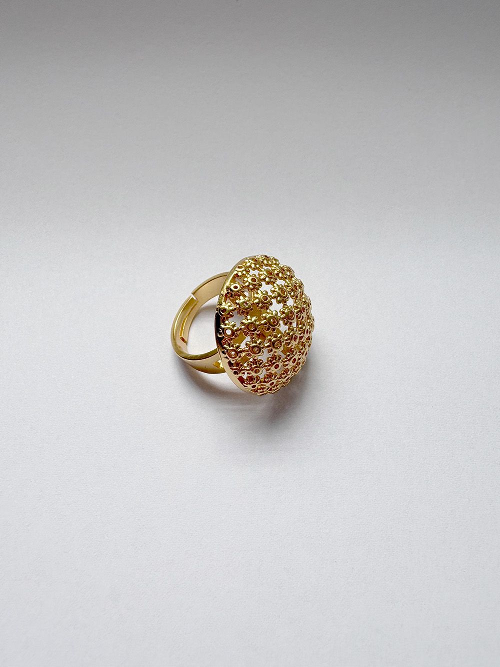 Meadow Ring // Gold