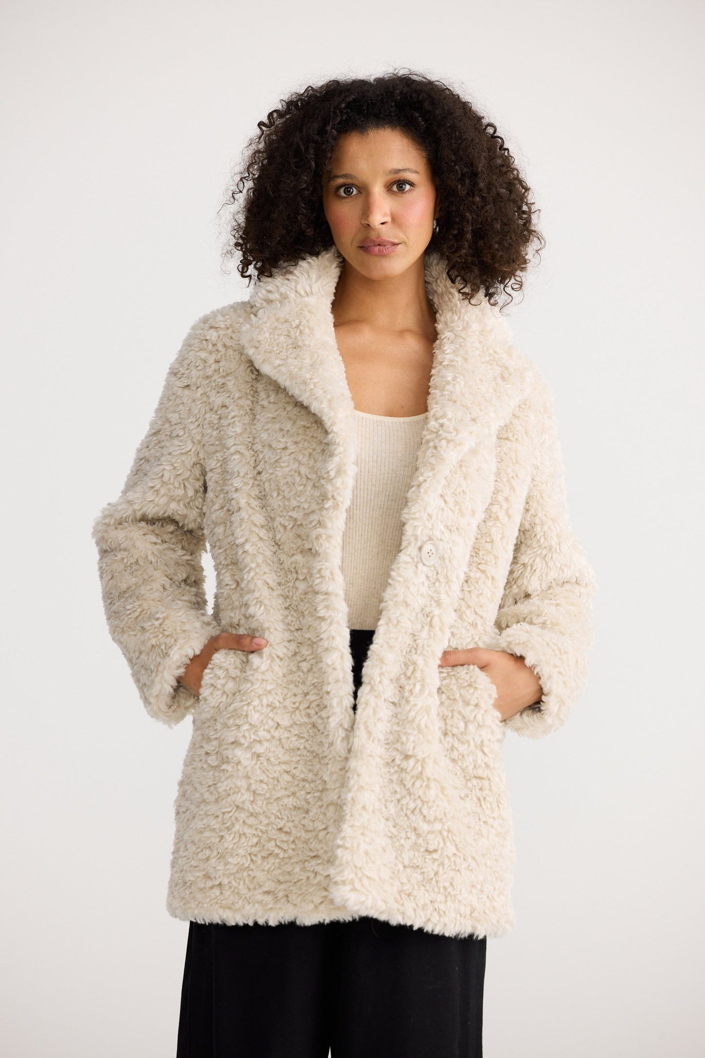 Cadiz Jacket // Dove