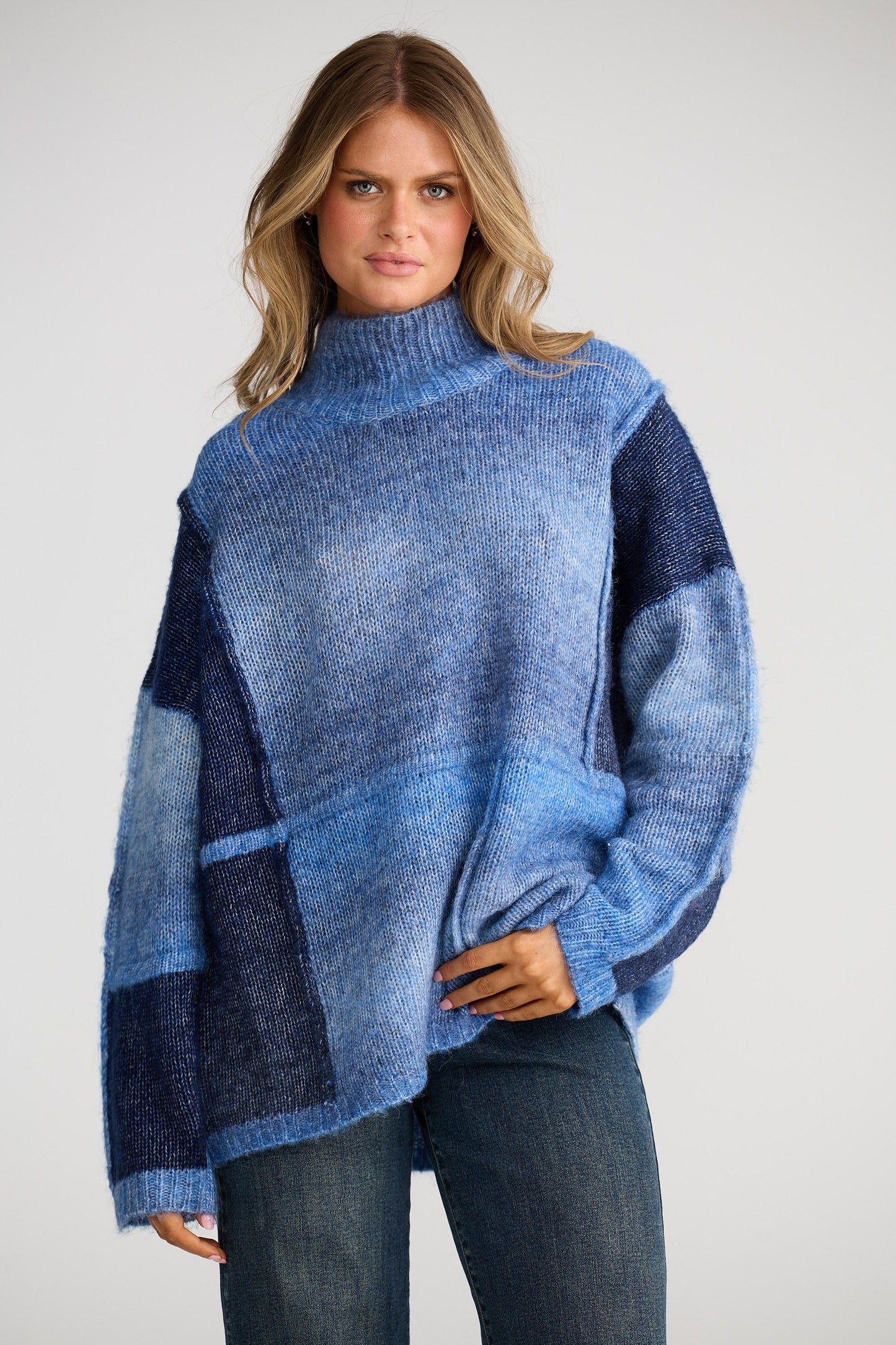 Eclipse Knit // Blue Ember