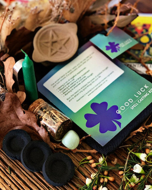Spell Casting Kit // Good Luck