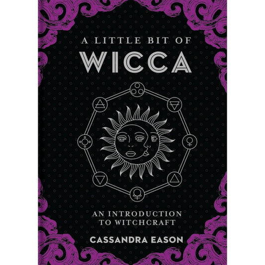 Book // Little Book Of Wicca