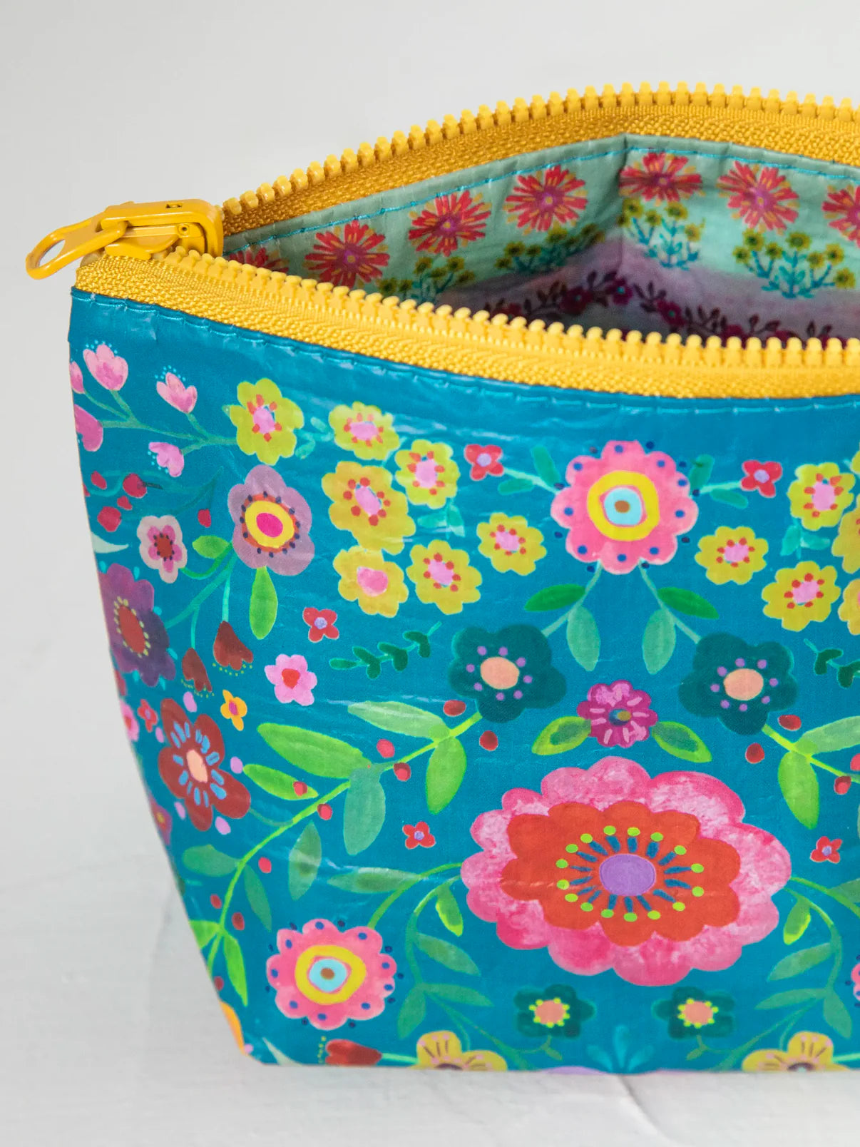 Small Recycled Zipper Pouch // Turquoise Folk Flower