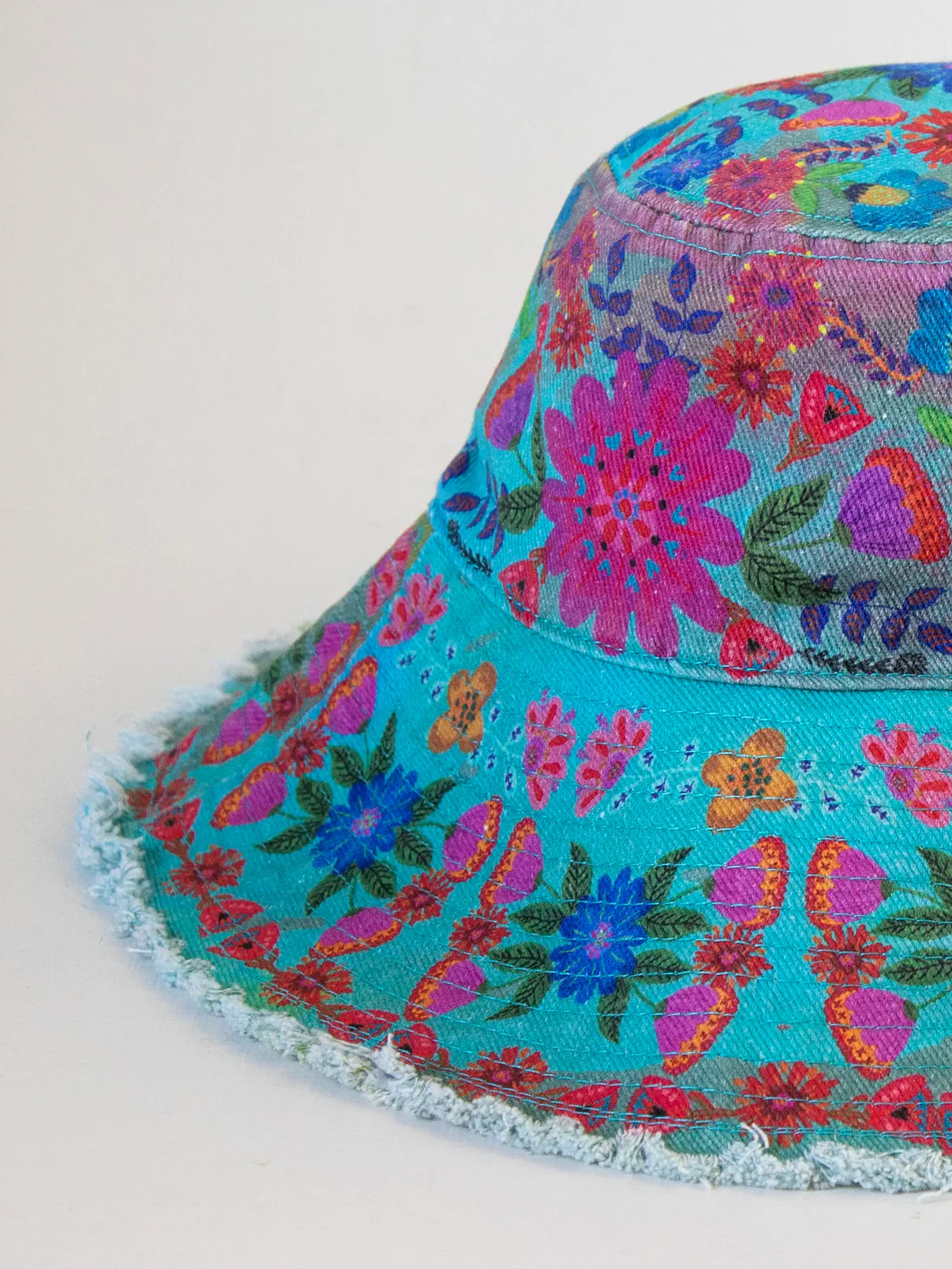 Sandy Days Bucket Hat // Teal Folk Flower