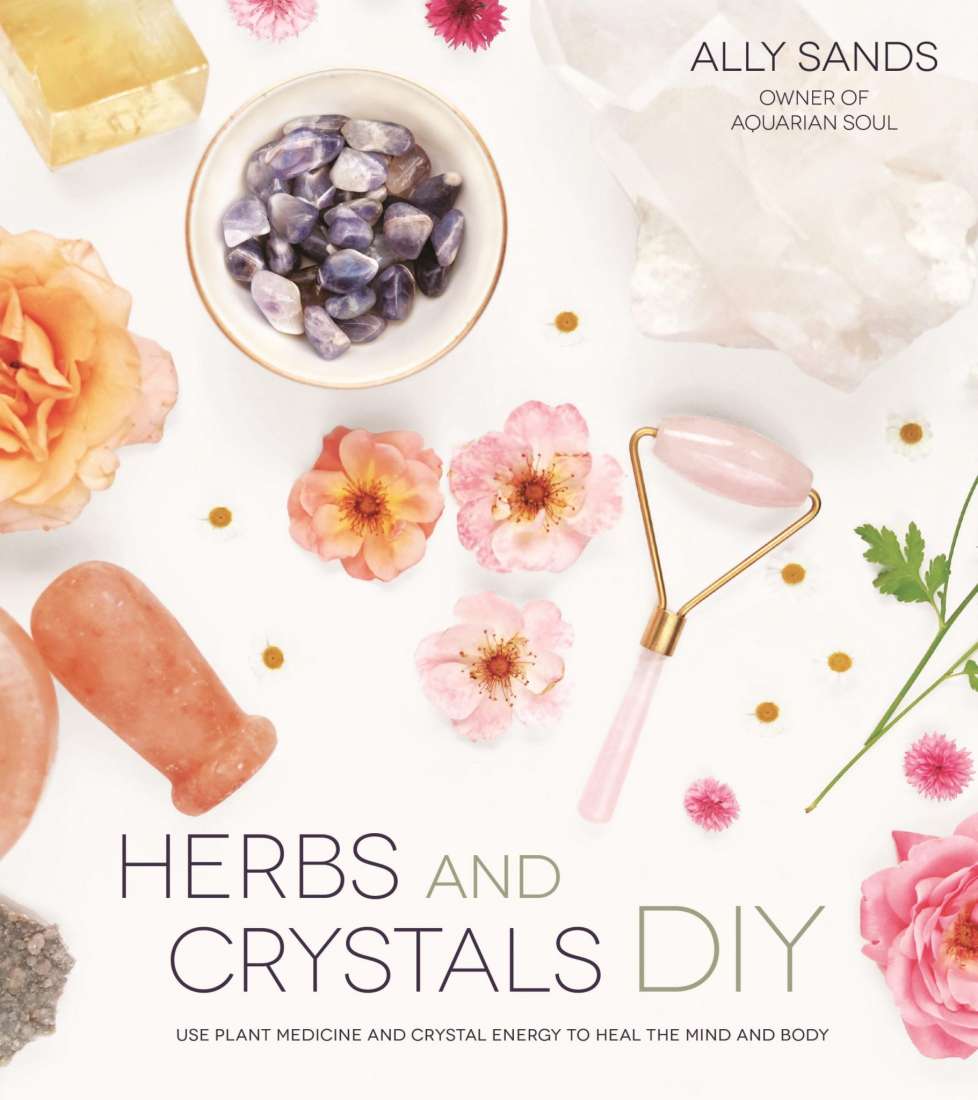 Book // Herbs & Crystals DIY