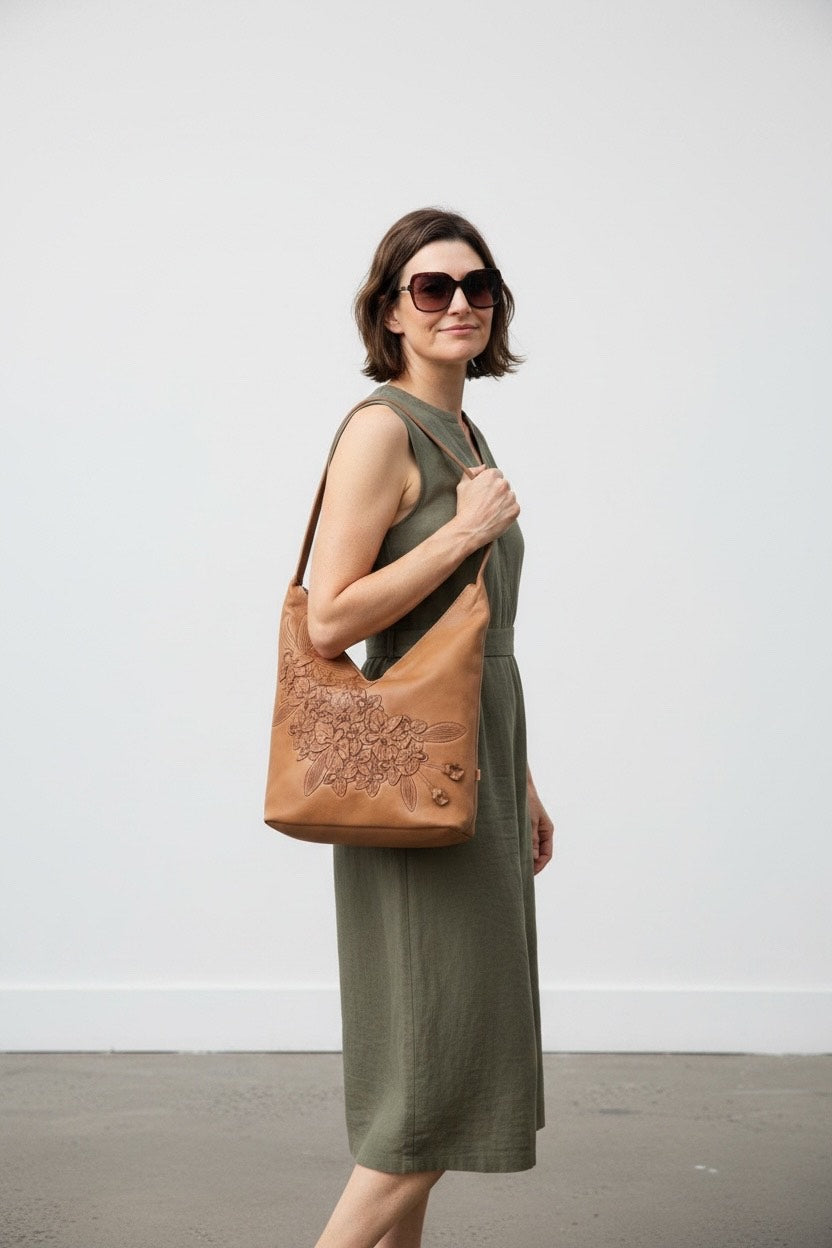 Pepper Tote // Tan