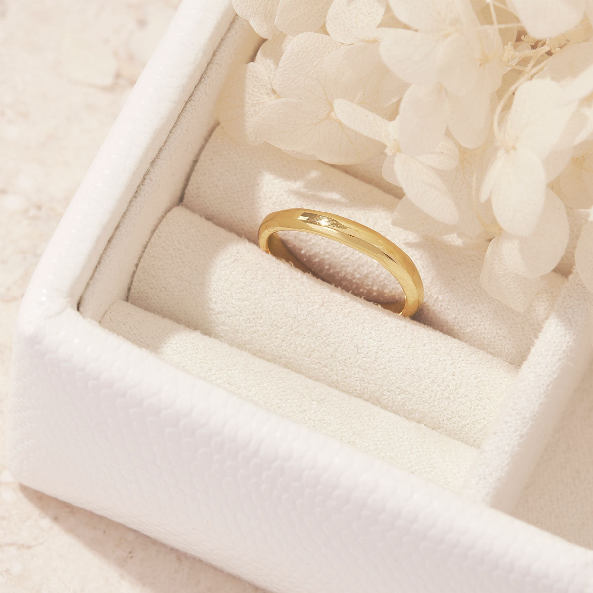Ring // Infinite // Gold