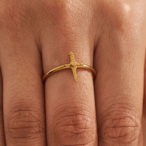 Ring // Guarded Heart // Gold