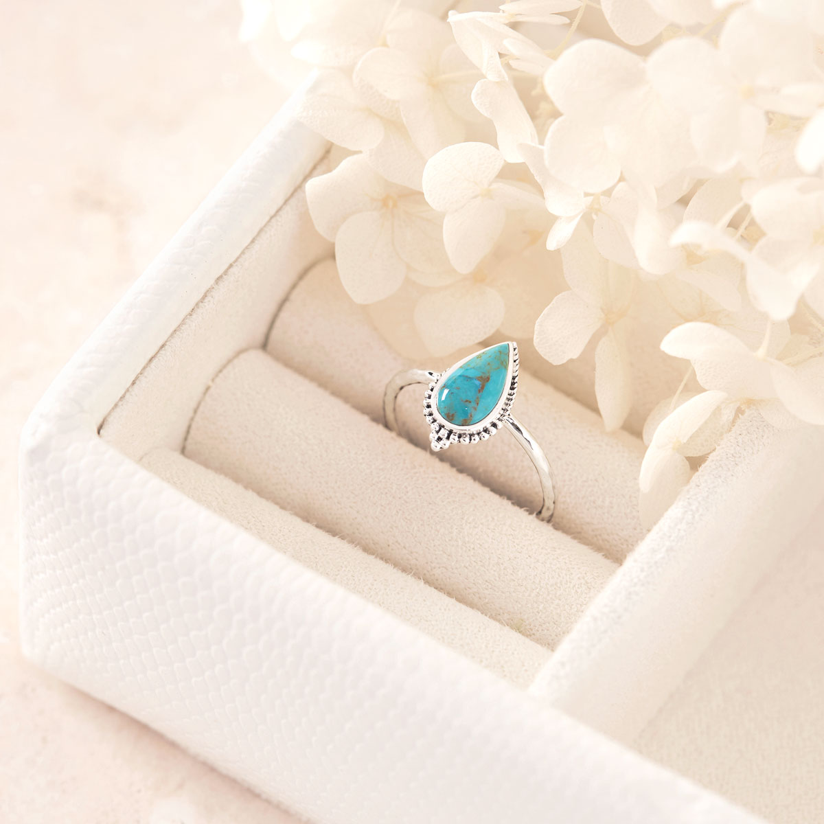 Sybil Turquoise Ring