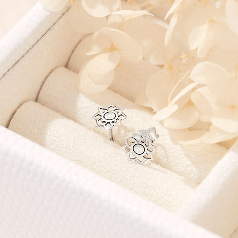 Studs // Mandala Flower