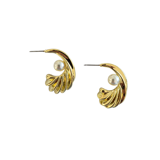 Earring // Statement Pearl