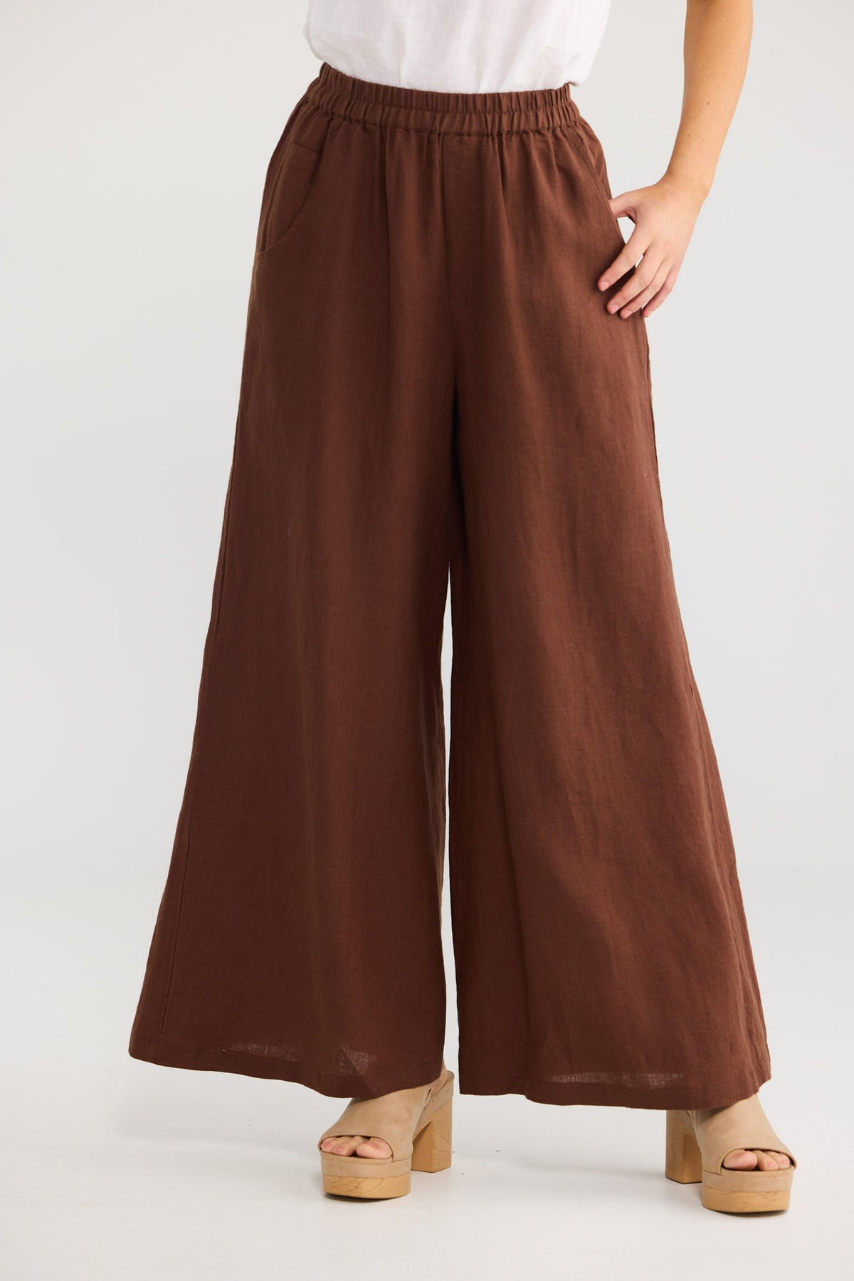 Positano Pants // Chocolate Linen