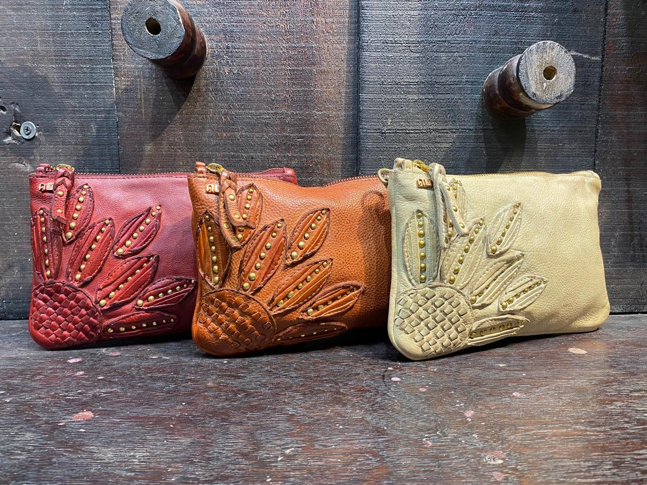 Sunflower Pouch // Cream