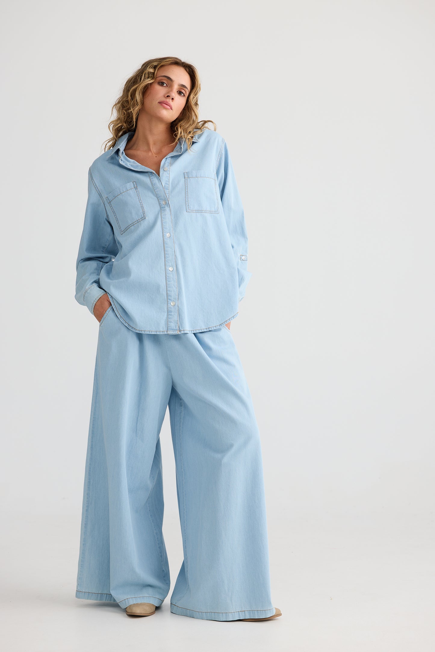 Freedom Pant // Light Denim