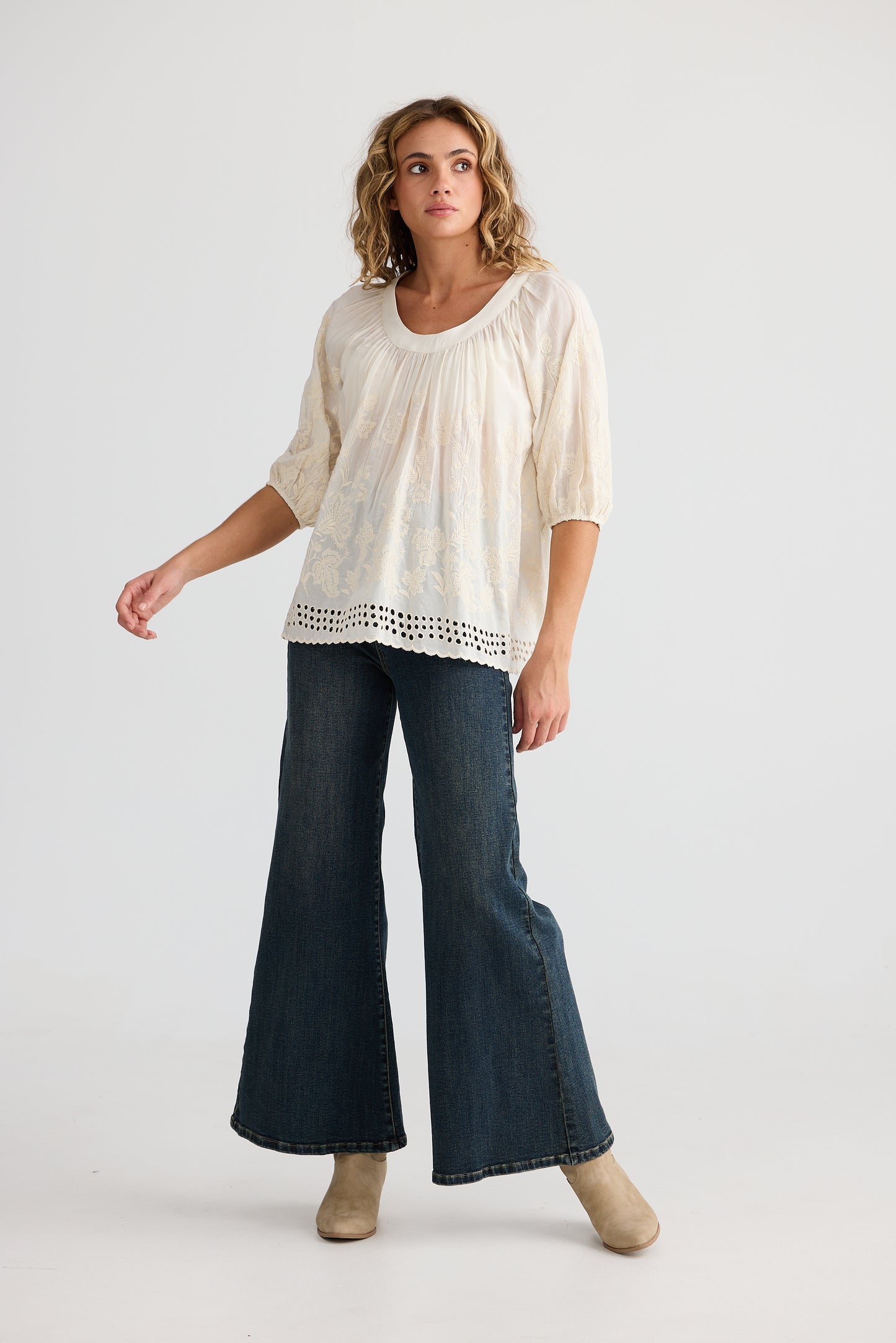 Goddess Goddess Top // Off White