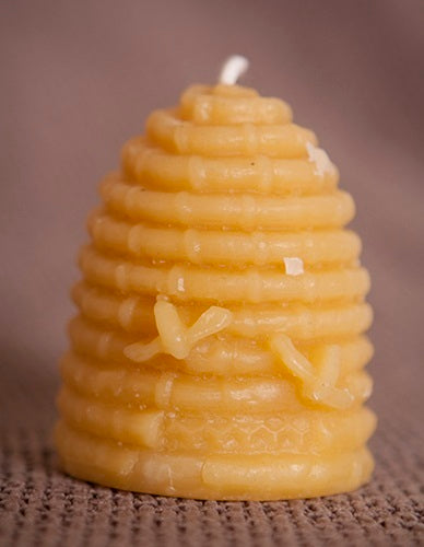 Wattle Grove Beeswax Candle // Novelty Heart