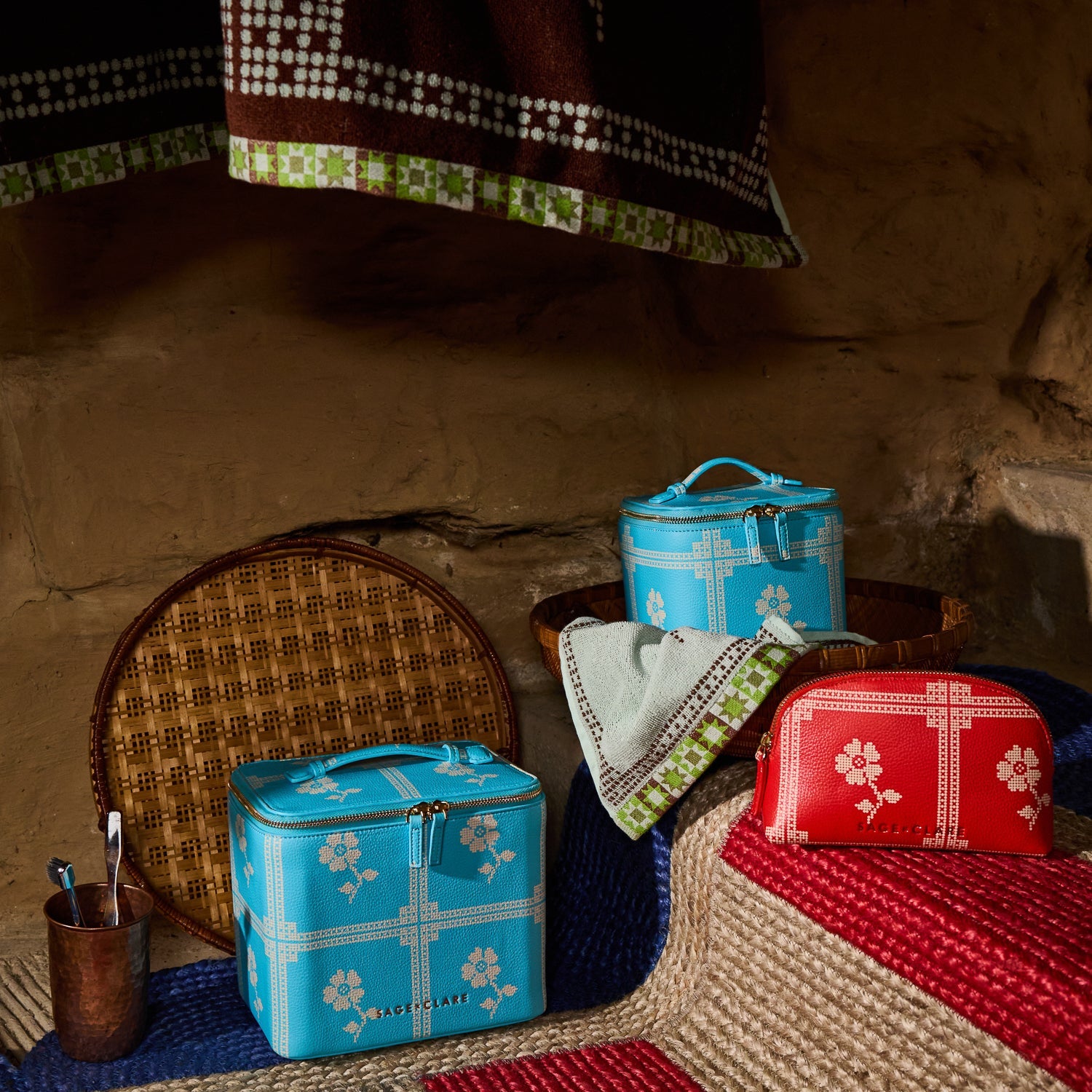 Bonny Small Vanity Case - Turquoise
