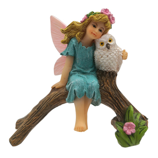 Faery // Layla With Snowy Owl