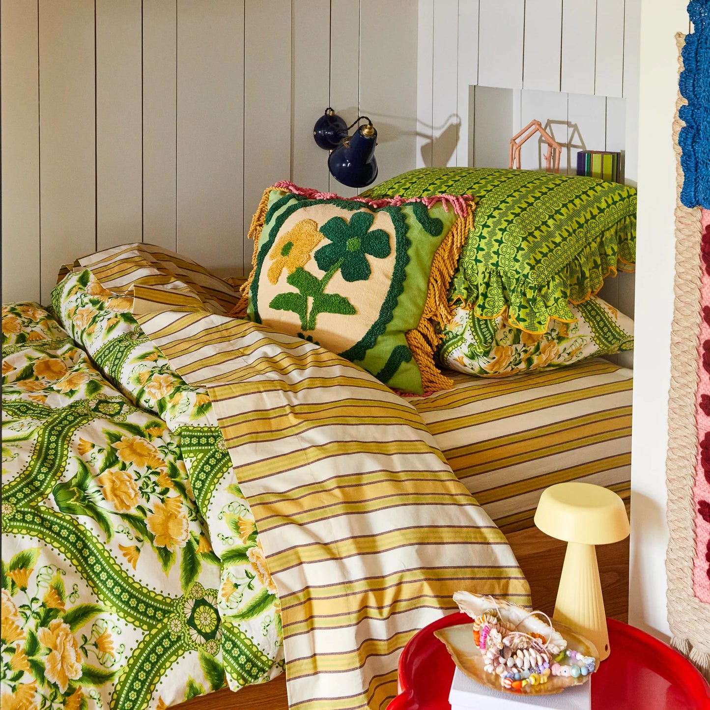 Tufted Cushion // Venessia