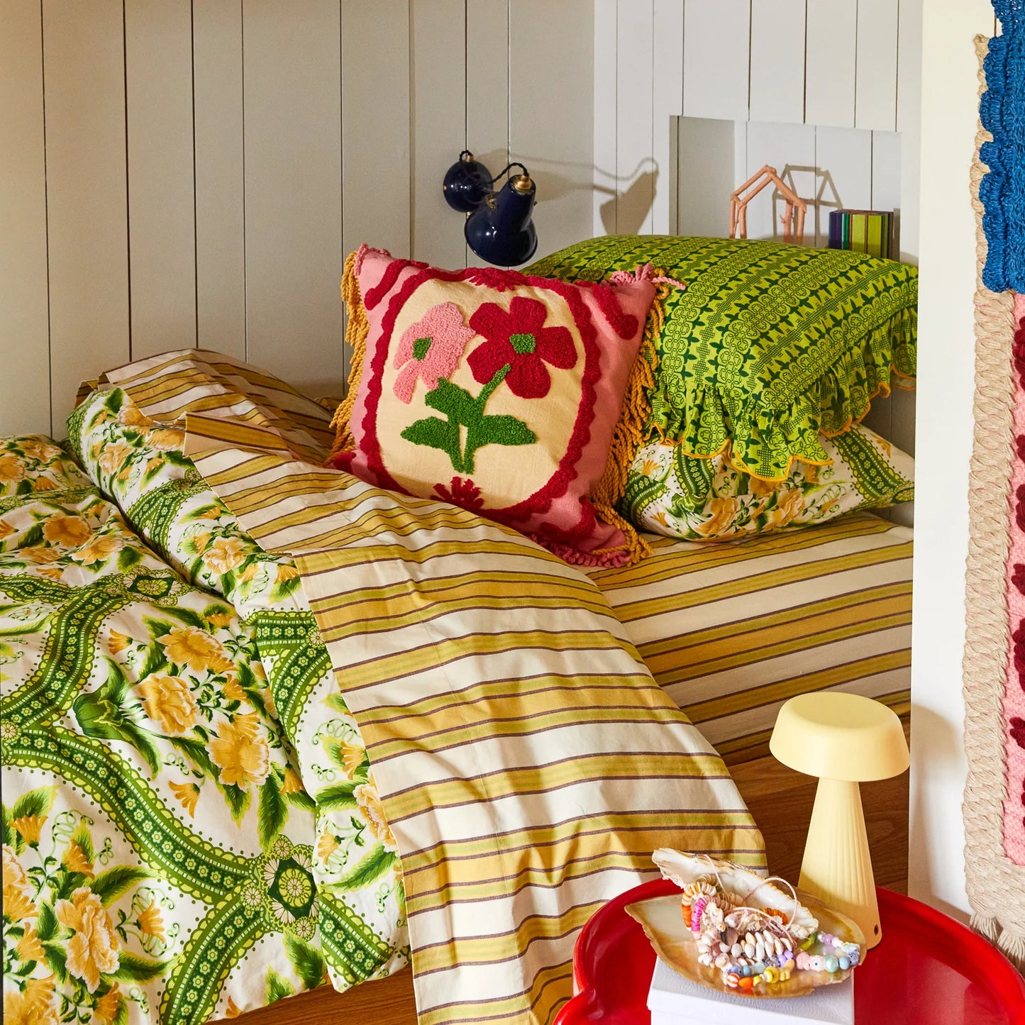 Tufted Cushion // Venessia