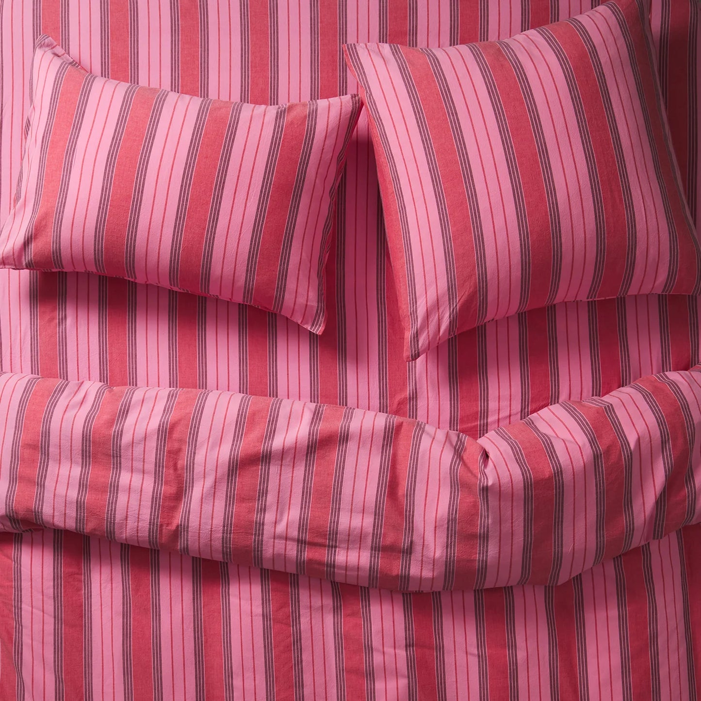 Brigitte Cotton Pillowcase Set // Scarlet