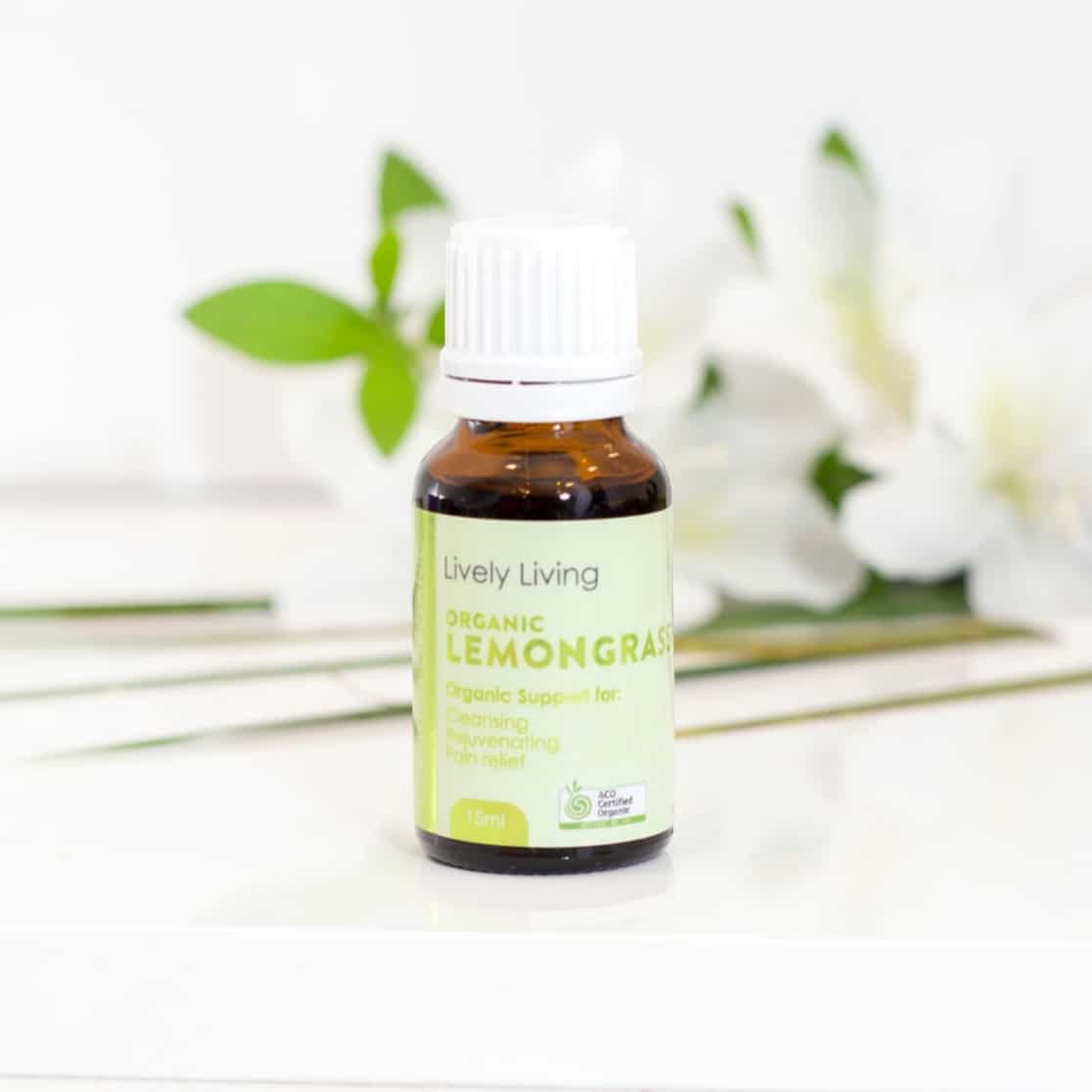 Lively Living // Lemongrass Certified Organic Essential Oil // 15ml