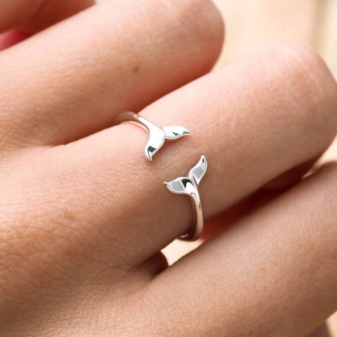 Ring // Leaping Dolphins // Silver