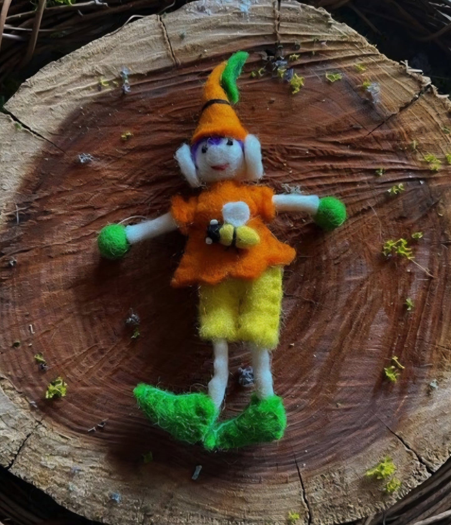Felt // Mr Buzz Elf
