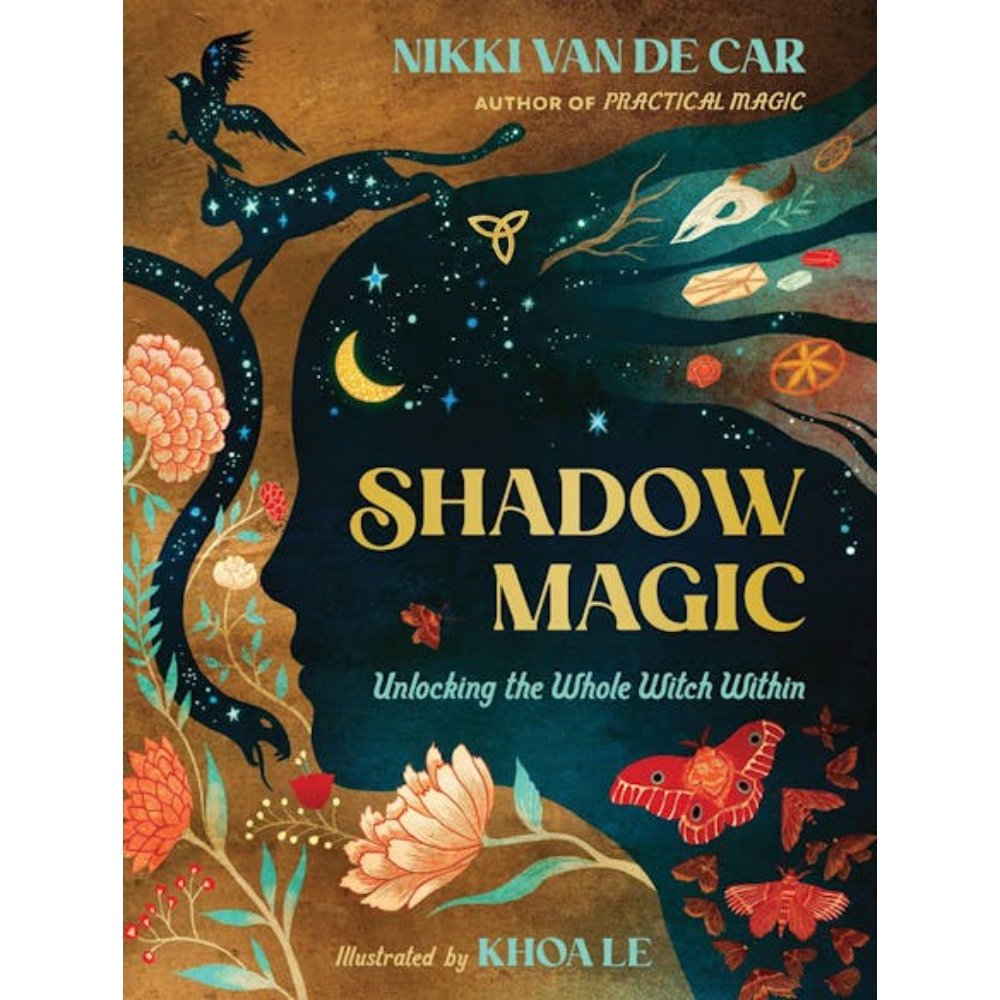 Book // Shadow Magic