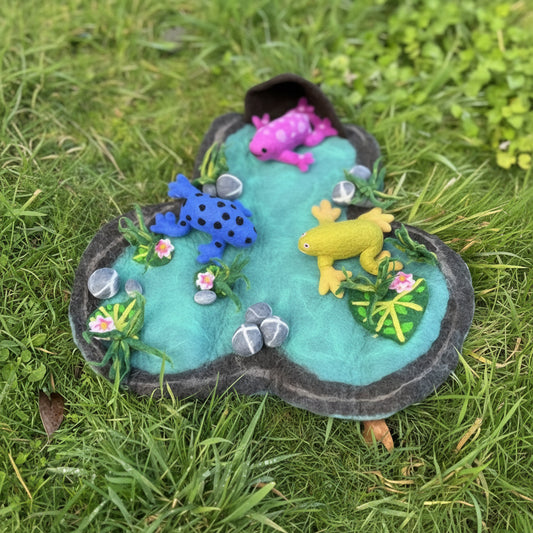 Felt // Lilly // LilyPond