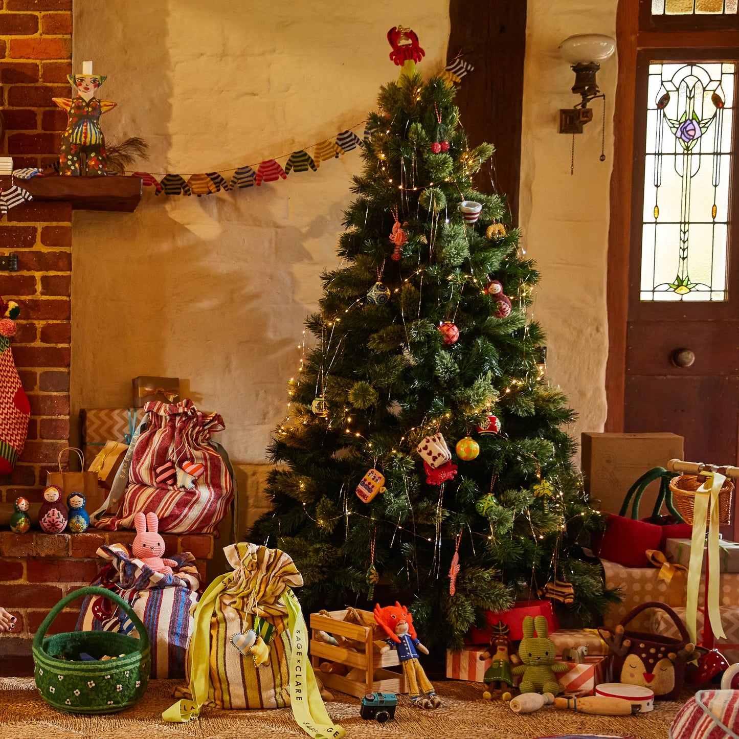 Gabriella Bauble // Azure