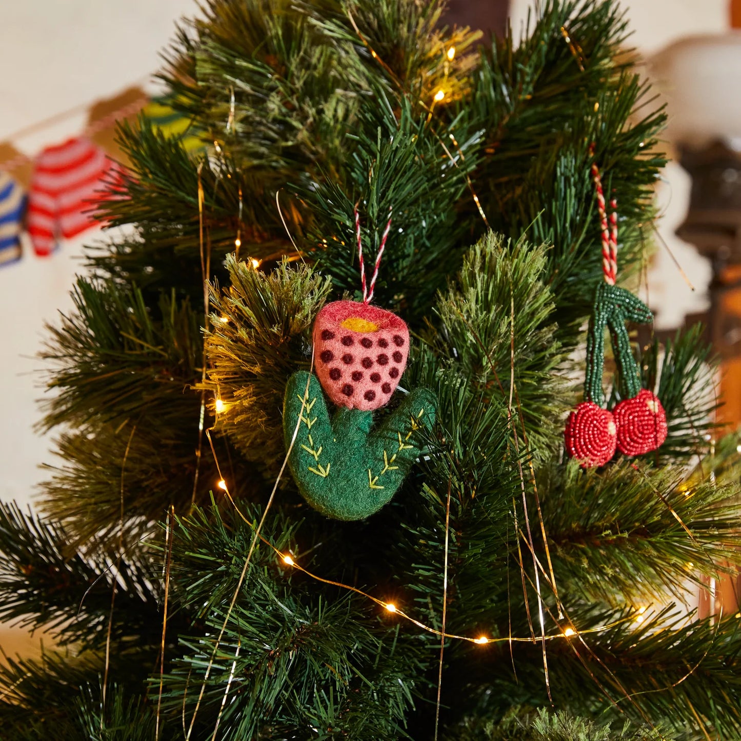 Felt Decoration // Bianka Tulip