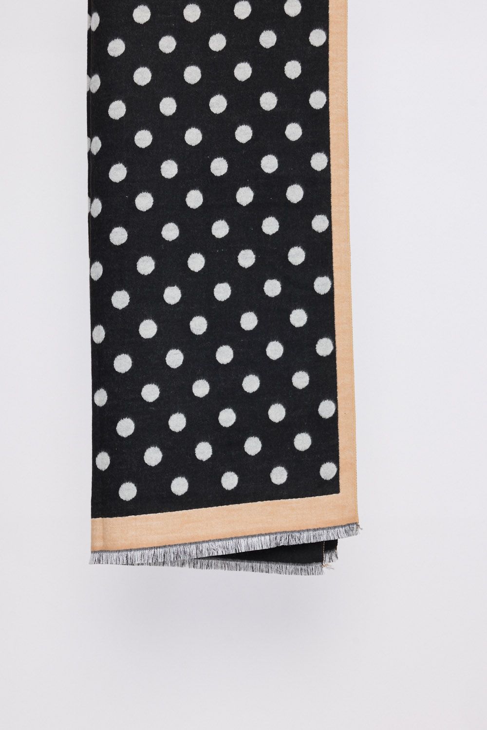 Elenor Scarf