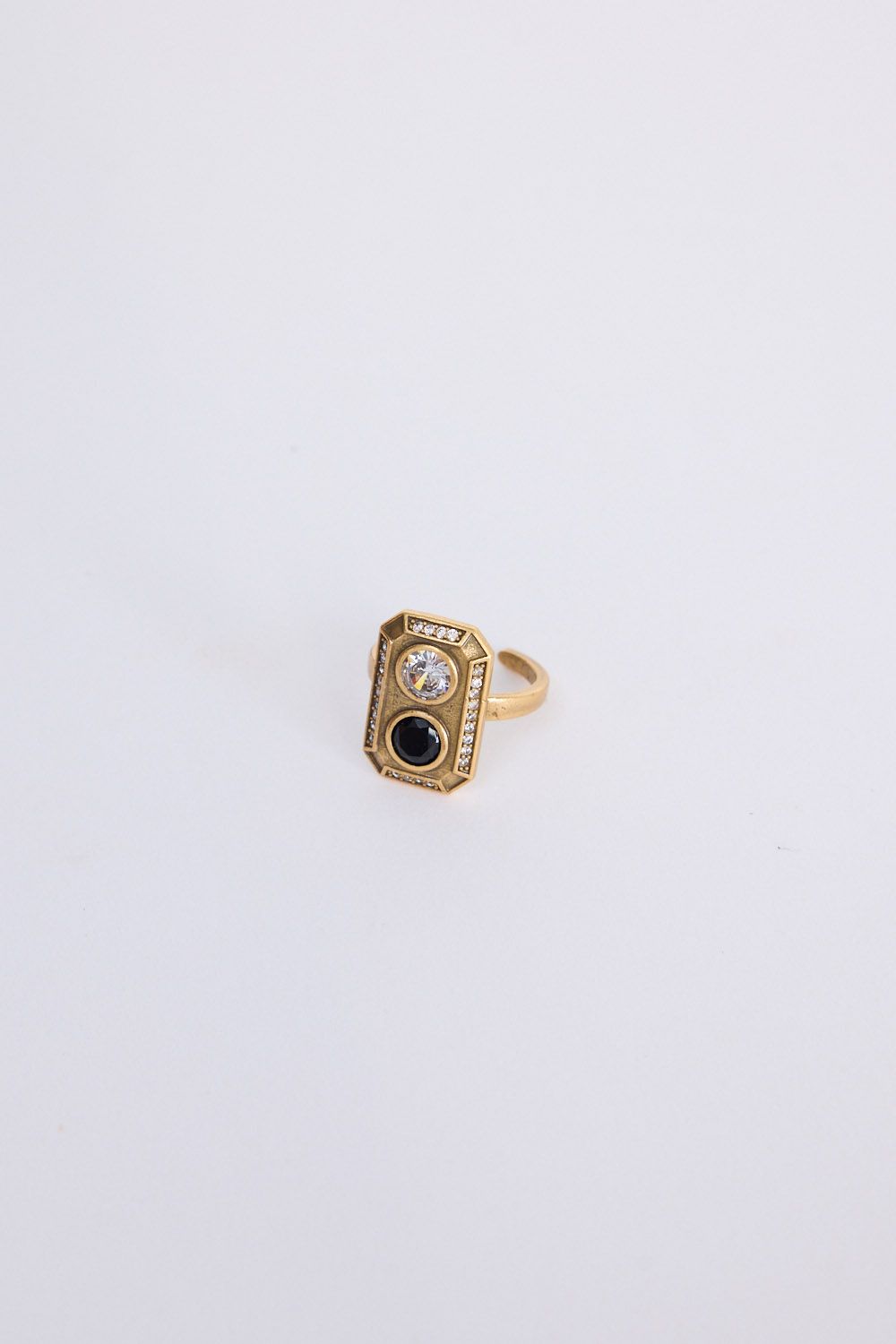 Zephyr Ring // Gold