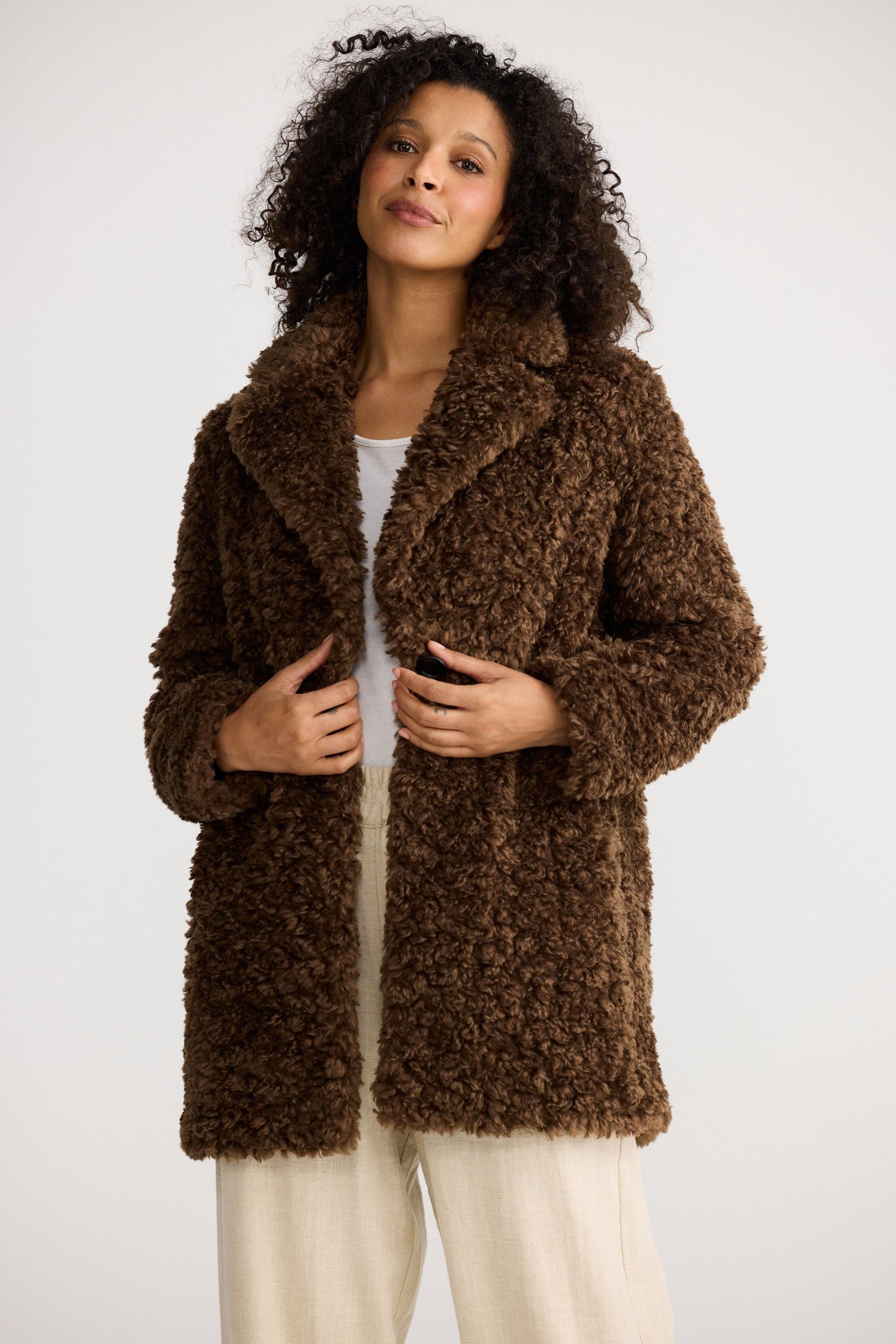 Cadiz Jacket // Chocolate