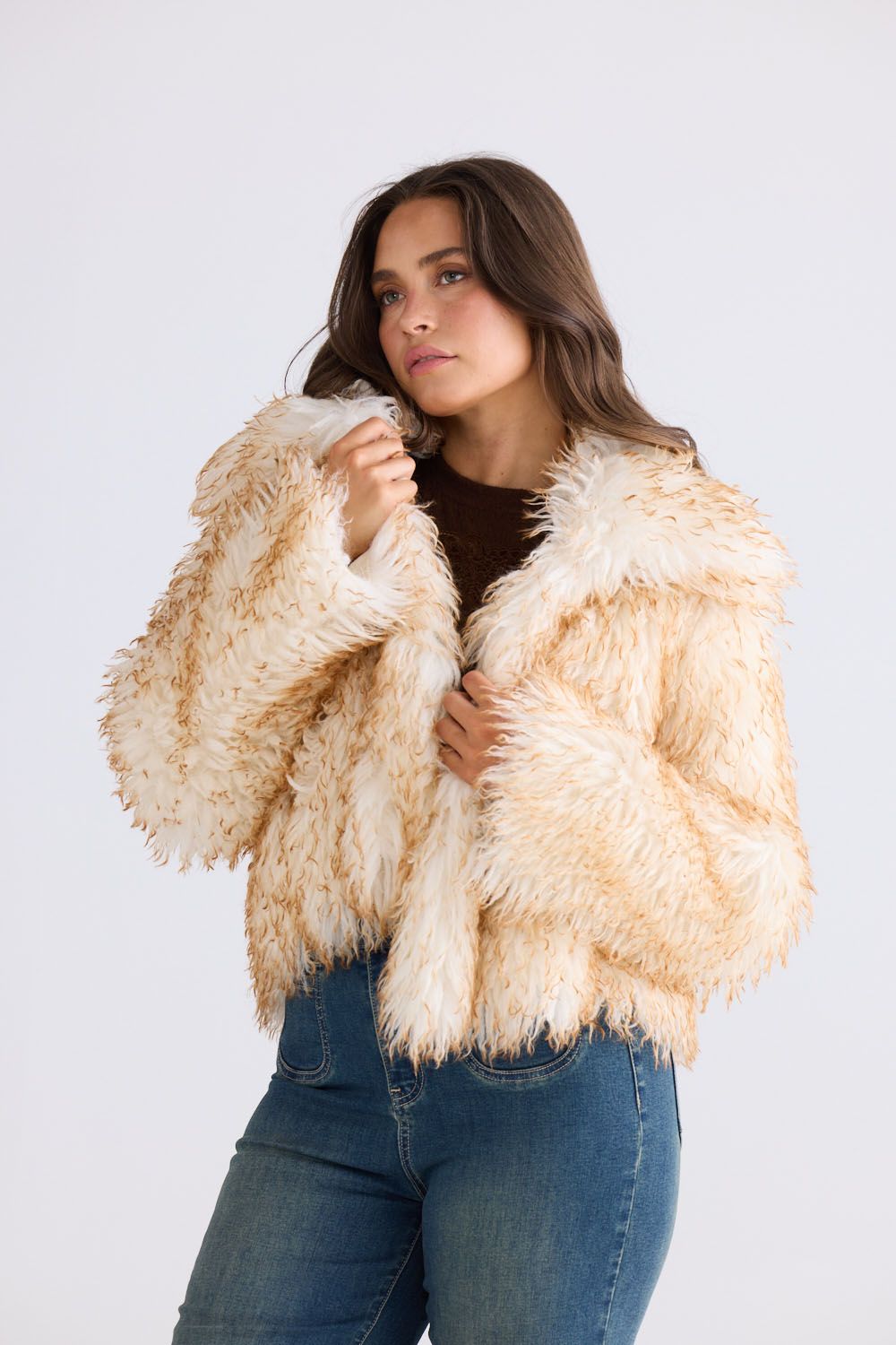 Ara Reversible Jacket // Cream